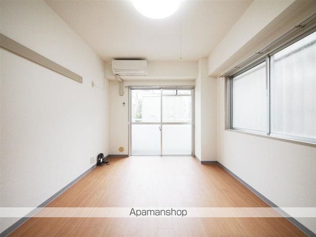 ロイヤルヒルズ高松の内装写真