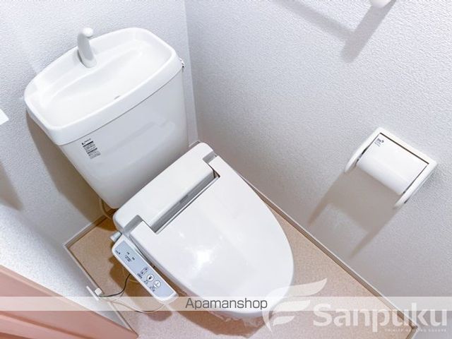 ニューカーサ・S Bの内装写真