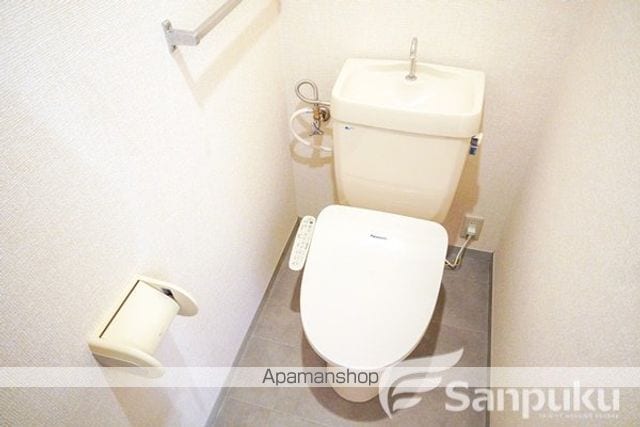 グリーンパーク佐伯 E棟の内装写真