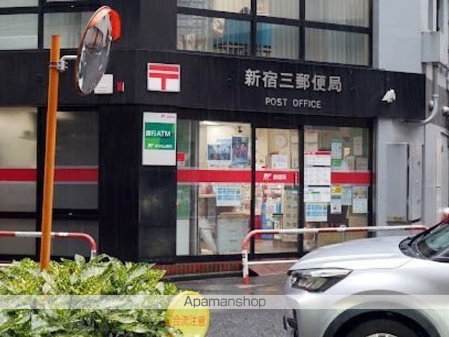 メイクスデザイン新宿の周辺写真