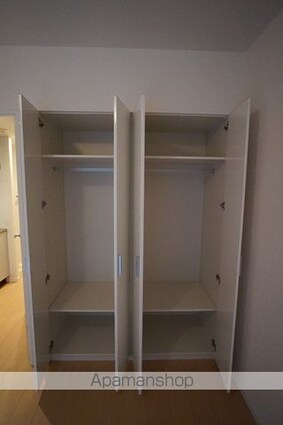 パークキューブ四谷三丁目[1LDK/32.35m2]の収納