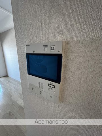 セレニテ福島カルムの内装写真