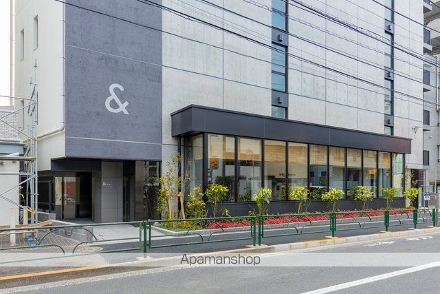 アンパサンド北新宿の玄関写真