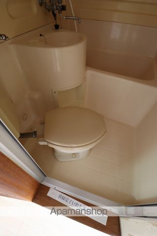 マクセル栄通の内装写真