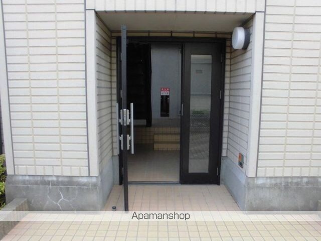 アルシオネ　壱番館[2LDK/56m2]のエントランス