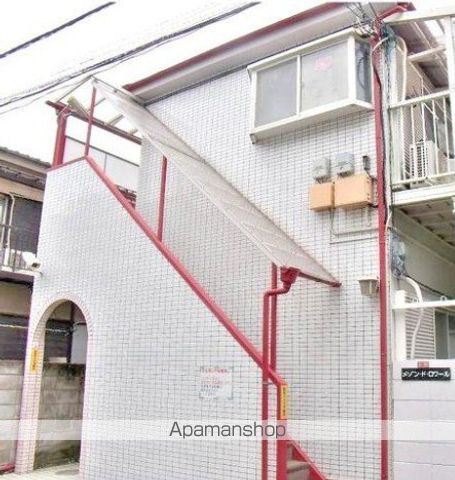 メゾンドロワールの玄関写真