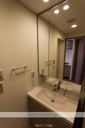 コンフォリア錦糸町[1K/25.44m2]の洗面所