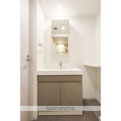 コンフォリア・リヴ渋谷本町[1LDK/30.29m2]の洗面所