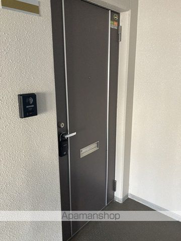 リヴェールの玄関写真