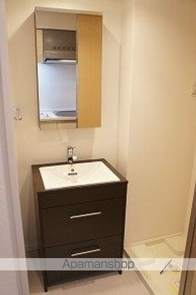 千葉県千葉市中央区道場南２丁目[1K/26.08m2]の洗面所