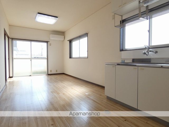 メゾン上岡田Aの内装写真