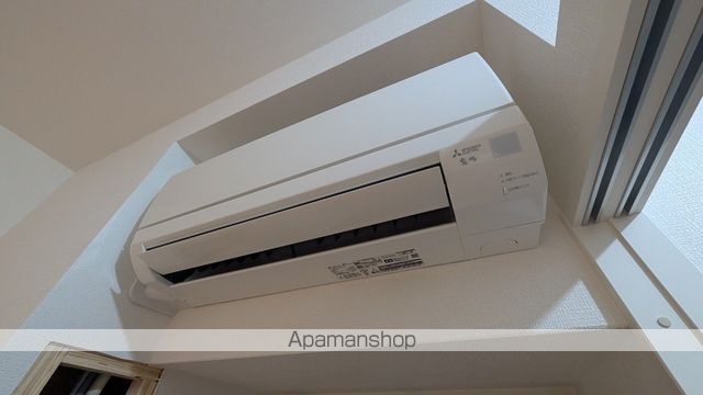 セレニテ新大阪グランデ ミリューの内装写真
