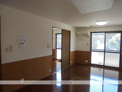 メゾン・テルシャトー　Ｂ棟[2LDK/59.58m2]のリビング・居間