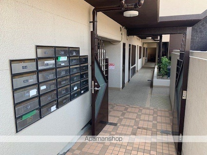 レジデンス草津[3LDK/85.28m2]のエントランス