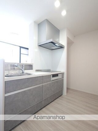 Ｄーｒｅｓｉｄｅｎｃｅ曙町１丁目[1LDK/36.88m2]のキッチン