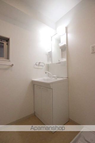 リアルエステート東原タワーの内装写真