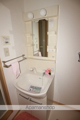 バリュージュ新町 A棟の内装写真