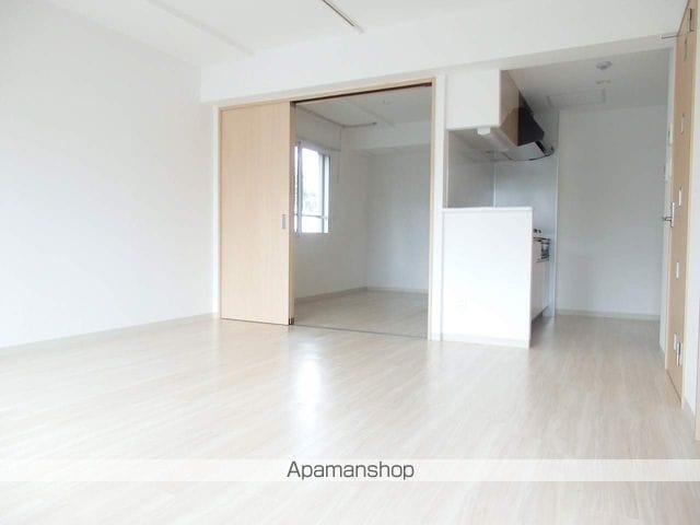 LA COLINAの内装写真