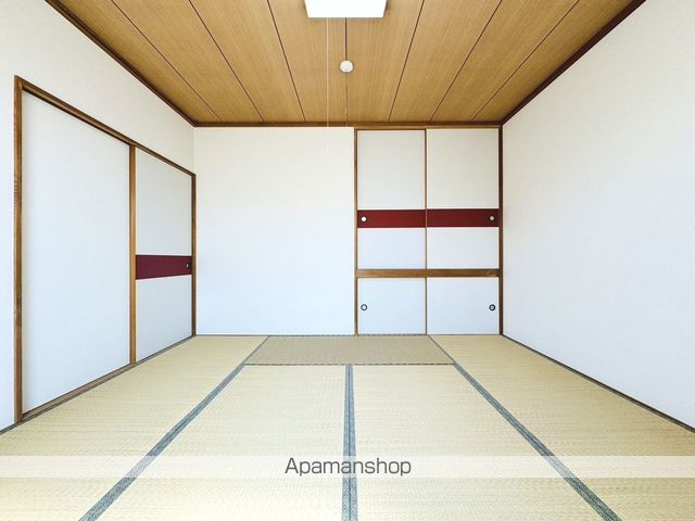 メープル山の手の内装写真