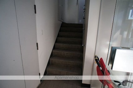東京都新宿区新宿６丁目[1LDK/32.72m2]の共用部6