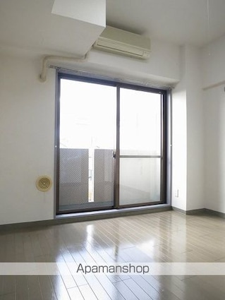 東京都世田谷区代田４丁目[1K/25.15m2]のリビング・居間