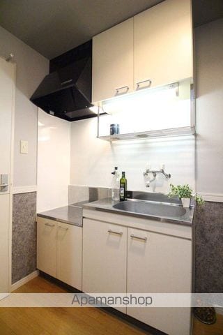 ロイヤルハイツ城山の内装写真