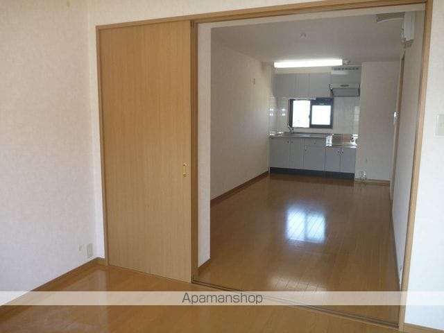 メゾンマークの内装写真