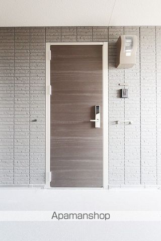 エムフルージュの玄関写真