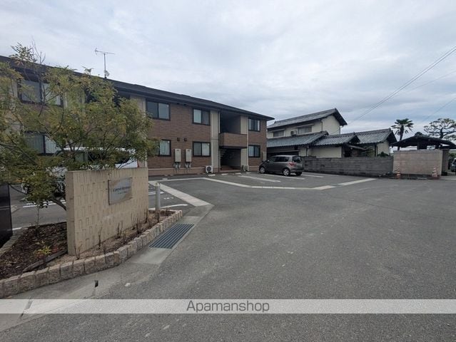コーポ レーヴ倉富