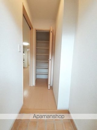 ベル　アンジュ　Ⅰ[1LDK/37.76m2]の玄関