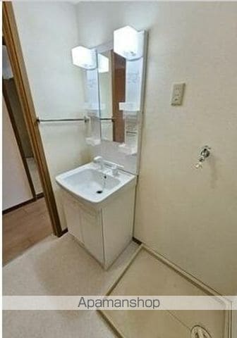 ハイネス南八木山の内装写真