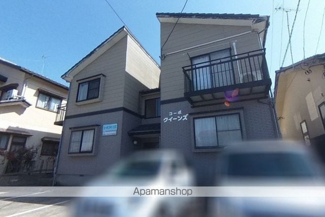 コーポクィーンズの外観写真