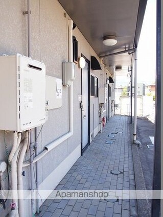 パークビレッジいいだＢ[2K/38.83m2]のエントランス2