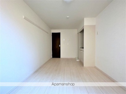 東京都中野区江原町１丁目[1R/15.25m2]のリビング・居間2