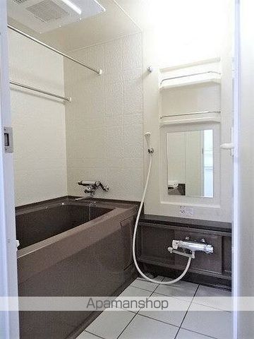 ライオンズマンション山の手第2の内装写真