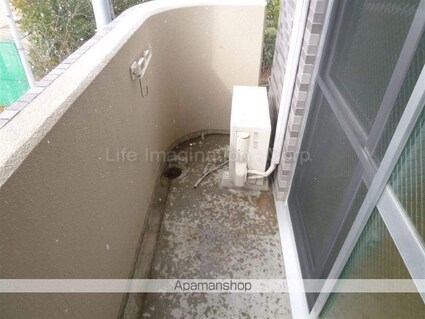 エムアイ・キャッスル[1K/23.37m2]のバルコニー