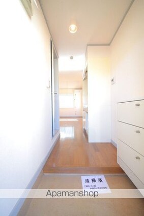 セシル０１[1R/17.4m2]の玄関