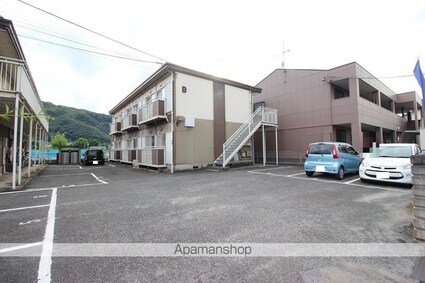 ローズタウン千代田Ｂ[2DK/35.91m2]の駐車場2