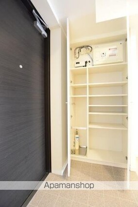 東京都世田谷区太子堂３丁目[1R/49.11m2]の玄関
