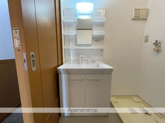 荒巻ハイツA棟の内装写真