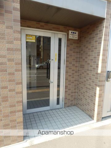 パークヒルズ澄川4ー2の玄関写真