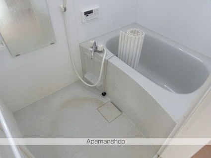 メリディアンなないろの里　伍番館[1R/30.84m2]のバス