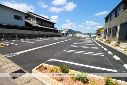 岐阜県可児市土田[1LDK/50.14m2]の駐車場