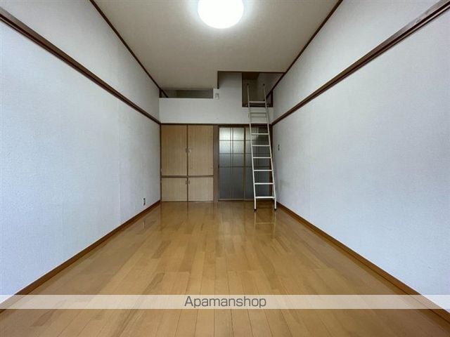 ハイツルーベンスの内装写真