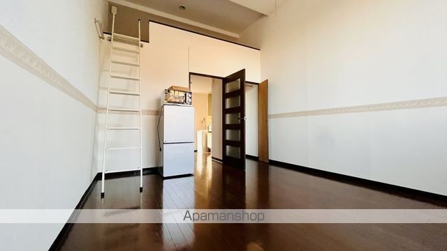 クレスト太閤山 壱番館の内装写真