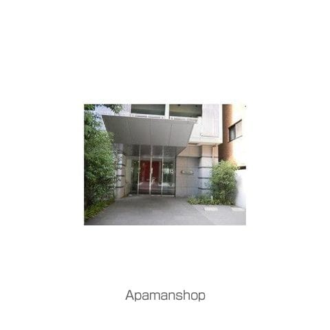 芝ウエストの玄関写真