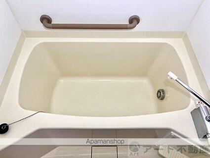 ボヌールレジデンス　Ｂ棟[3LDK/75.58m2]のバス