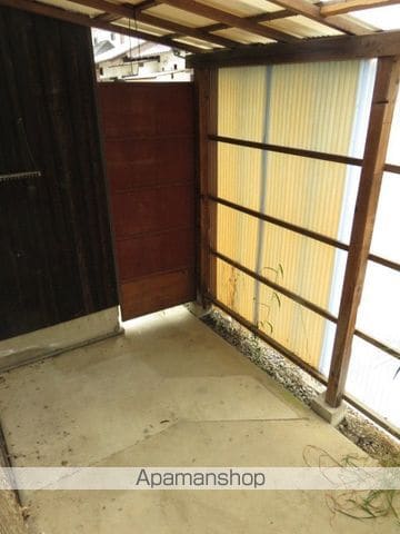 予讃線 伊予小松駅 徒歩8分 2階建 築43年の外観写真