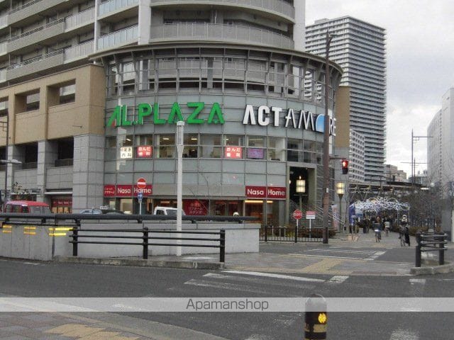 コープ野村高槻の周辺写真