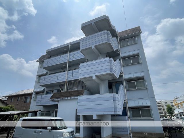 酒井マンションの外観写真
